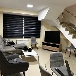 https://apartamento-constan.es-andalucia.com