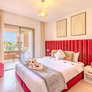 Luxury Prestigia Apartment